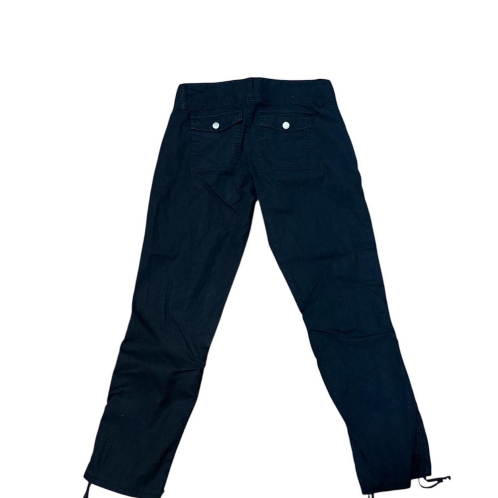 Younique Navy Black Capri Pants with Button Front - Picture 3 of 4